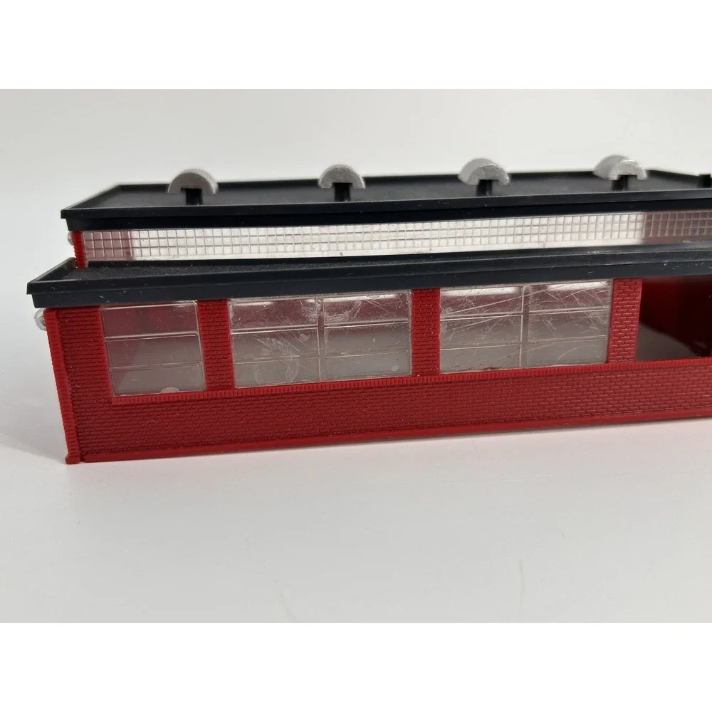 Vintage 1950s Aurora Aurtown School Ho Scale Building